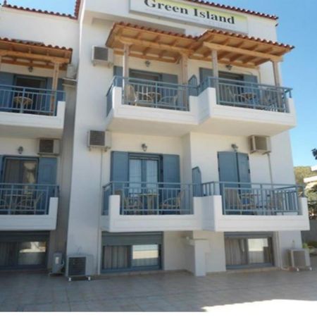 Green Island Studios Skala  Luaran gambar