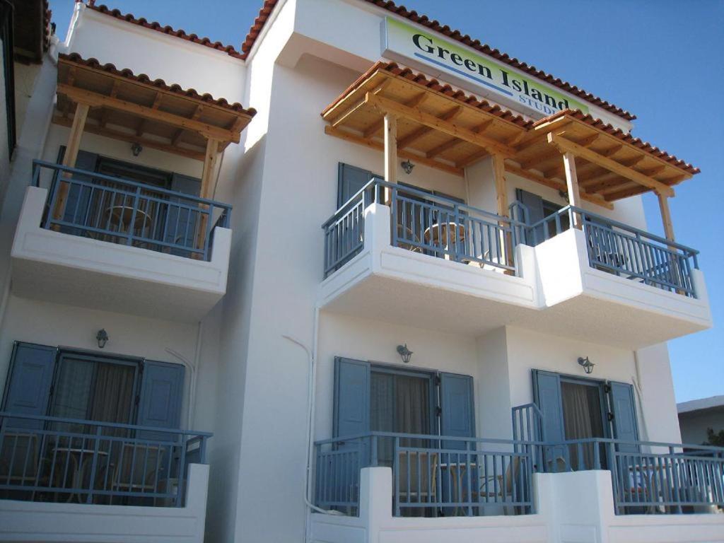 Green Island Studios Skala  Luaran gambar